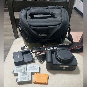 Canon t5i DSLR Camera